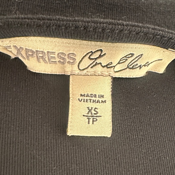 Express Black Grommet-Accent Tank Top - Picture 2 of 6